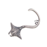 Pendientes extravagantes para mujer con forma de mantarraya color acero